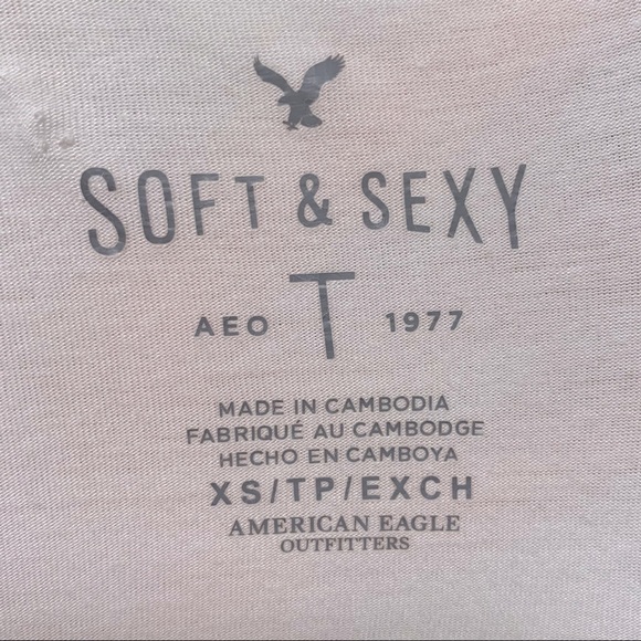 American Eagle Outfitters Soft & Sexy Floral Top - Picture 12 of 14